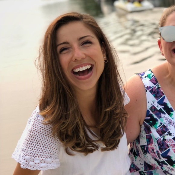 Meet your Posher, Terra - Picture 1 of 1